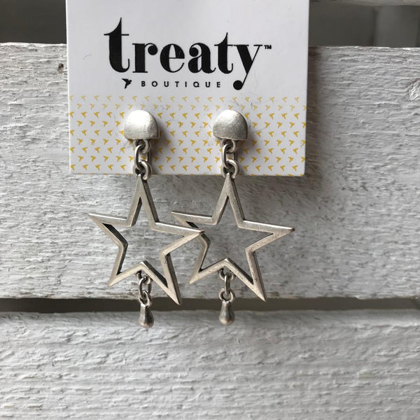 Silver star earrings 